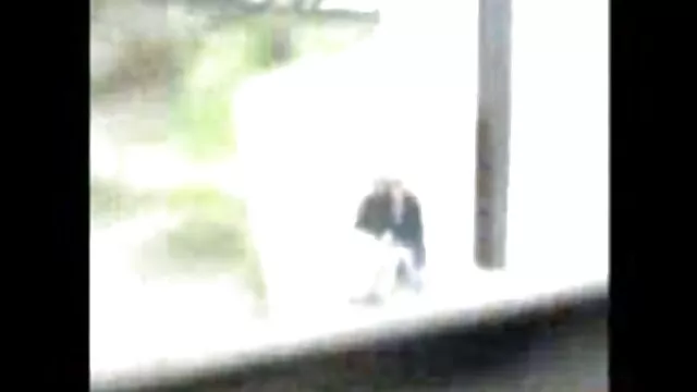 Cri asiatique soumis pendant le sexe anal prono vidéo gratuit