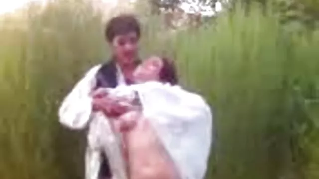 Fille jouit du BDSM film video porno francais dur