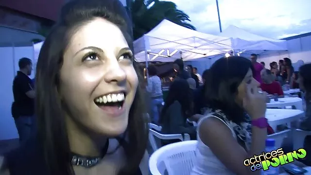 Les filles montrent des jambes parfaites porno sexuel video dans une compilation