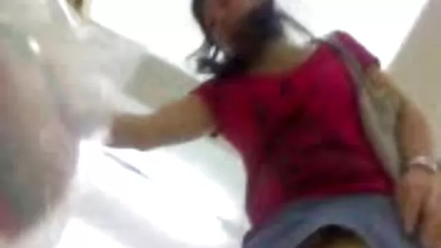 Une enseignante mature aime Cooney et frites avec un vidéos sexe gratuit élève