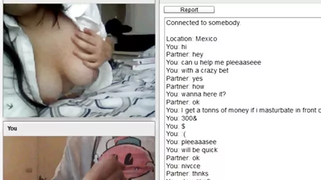La rousse Chloé et ses amis font l'expérience d'une video sexe classique machine à sexe