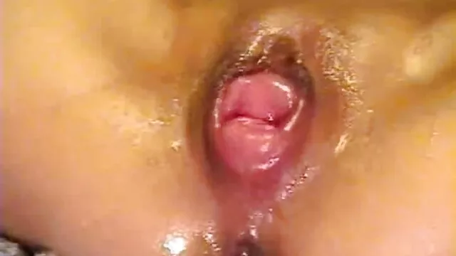 Une ado en chaleur n'a pas pu résister et se film x francais amateur branler dans la rue